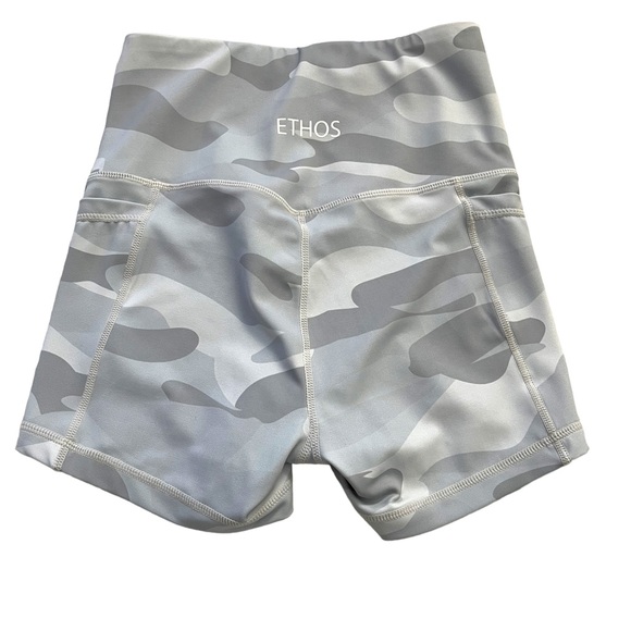 ETHOS Camo Athletic Shorts Deep Pockets Grey Size Small - Picture 2 of 7